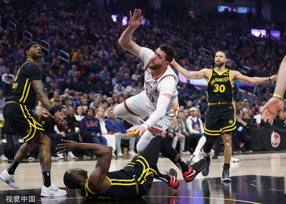 谢尔顿晋级 谢尔顿晋级