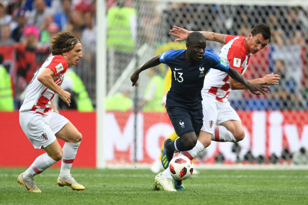 领衔的团队 领衔的团队